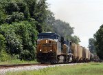 CSX 5471 leads train Q439-20 towards Hamlet